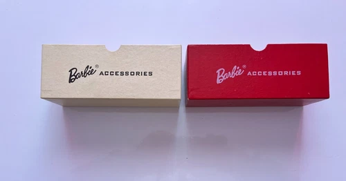 VINTAGE BARBIE LOT OF TWO WARDROBE TRUNK CASES DRAWERS FROM 1960'S