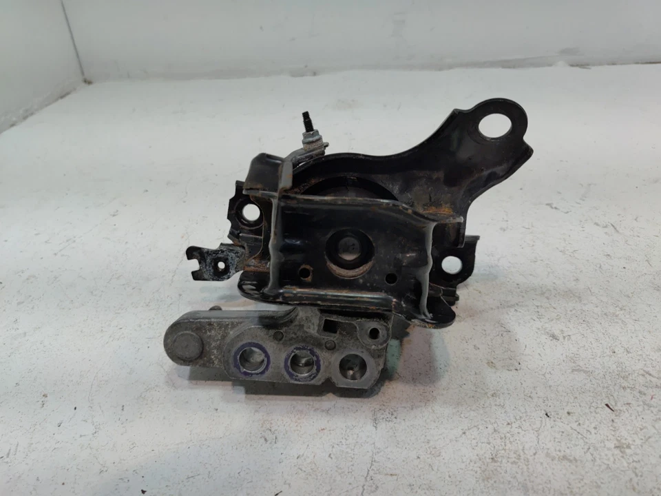 Soporte de montaje lateral para pasajero motor motor 2,5 L Toyota Camry 18-2024 OEM Foto 3 de 4