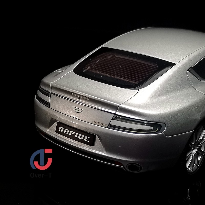 アストンマーティン ラピード シルバー 1/18 オートアート AUTOart 1:18 Aston Martin RAPIDE Simulation Alloy Car Model