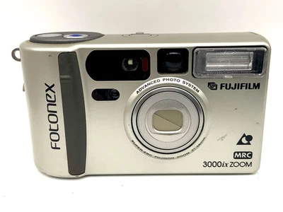Fujifilm 3000ix Zoom Point&Shoot mit Super EBC Fujinon 21-58mm APS Analogkamera - Bild 1 von 4