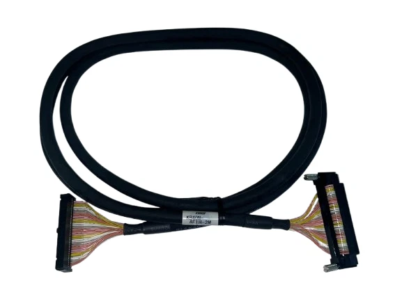 TOGI KB40N-4F1H PLC Signal Cable 2M - Image 1 of 1