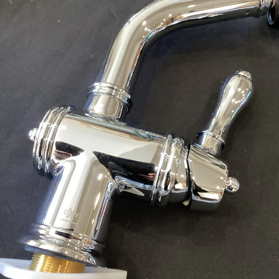 Выдвижной кухонный кран викторианской эпохи DXV из полированного хрома D35402150.100 E12 - Изображение 2 из 4