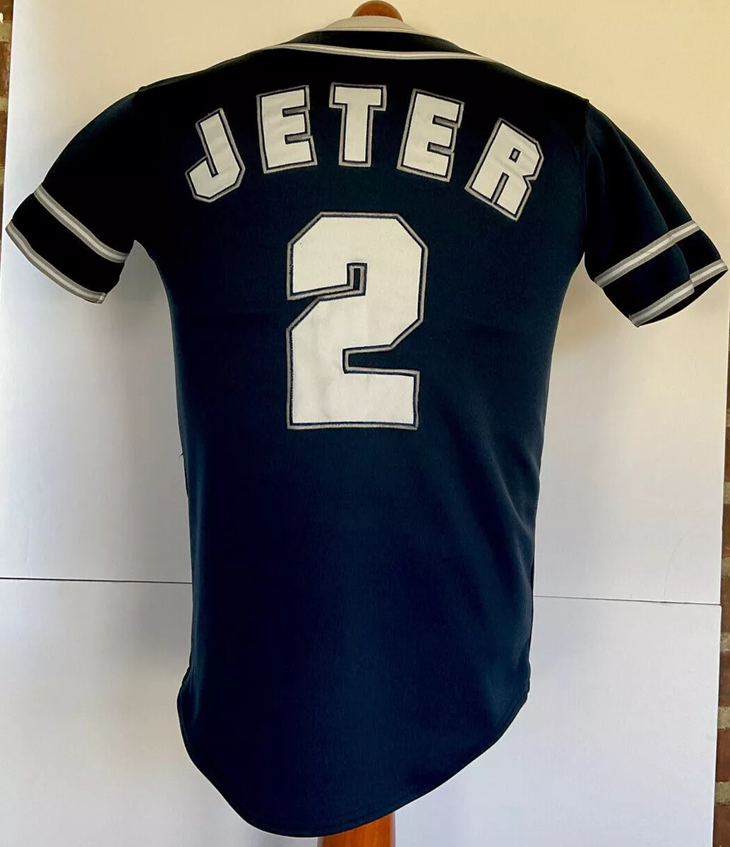 Genuine Merchandise New York Yankees Derek Jeter Stitched Youth Jersey Size  L