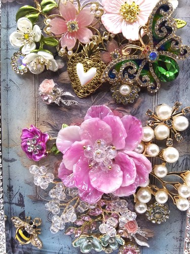 JEWELRY ART- Beautiful Rhinestone, Enamel, Faux Pearl Florals, Butterfly, Bee - Picture 8 of 8