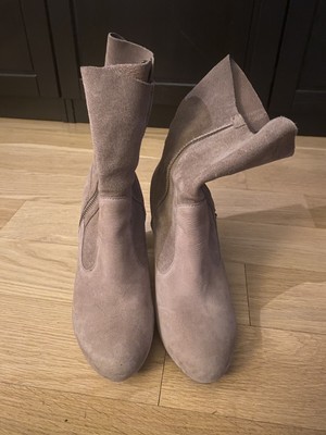 ugg athena boots