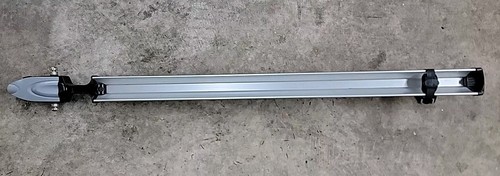 Thule V2 590 Roof Top Fork Mount Bike Rack Peloton Prologue Echelon + Lock Key