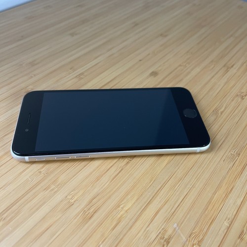 Apple iPhone SE 3rd Gen (2022), 128GB, Starlight, A2783, (AU STOCK) + WARRANTY - Picture 10 of 16