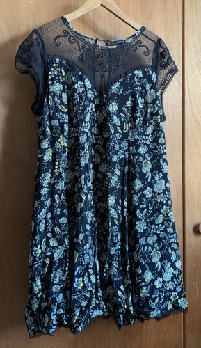 Torrid Women’s 2X Black Dress Mini Floral Lace Crinkle