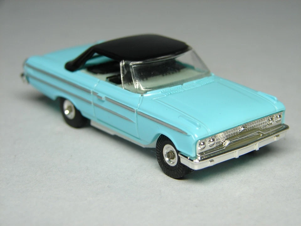 Dash Motorsports 1963 Ford Galaxy T-Jet tipo HO SLOT CAR - NUEVO - solo carrocería Foto 2 de 4