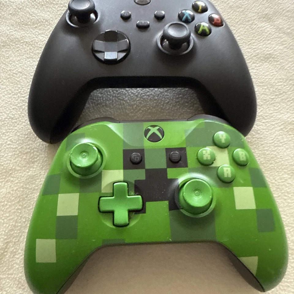 (Piezas/Reparaciones) Controlador Inalámbrico Xbox One Minecraft Creeper Plus Negro Uno Foto 3 de 4