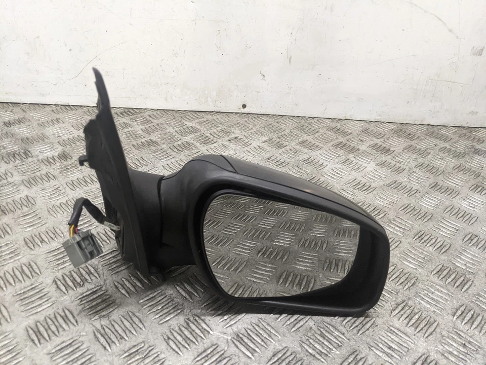 Ford Focus Zetec Mk1 2004-2012 Wing Mirror Electric (o/s Driver) Black - Imagem 2 de 4