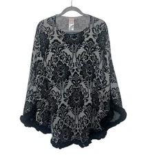 Chico’s Damask Sweater Poncho Women’s S/M Black Gray Faux Fur Pom Pom Trim GUC