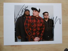P.O.D. Band signed 8x12 inch photo autographs P.O.D. Band signed 8x12 inch photo autographs