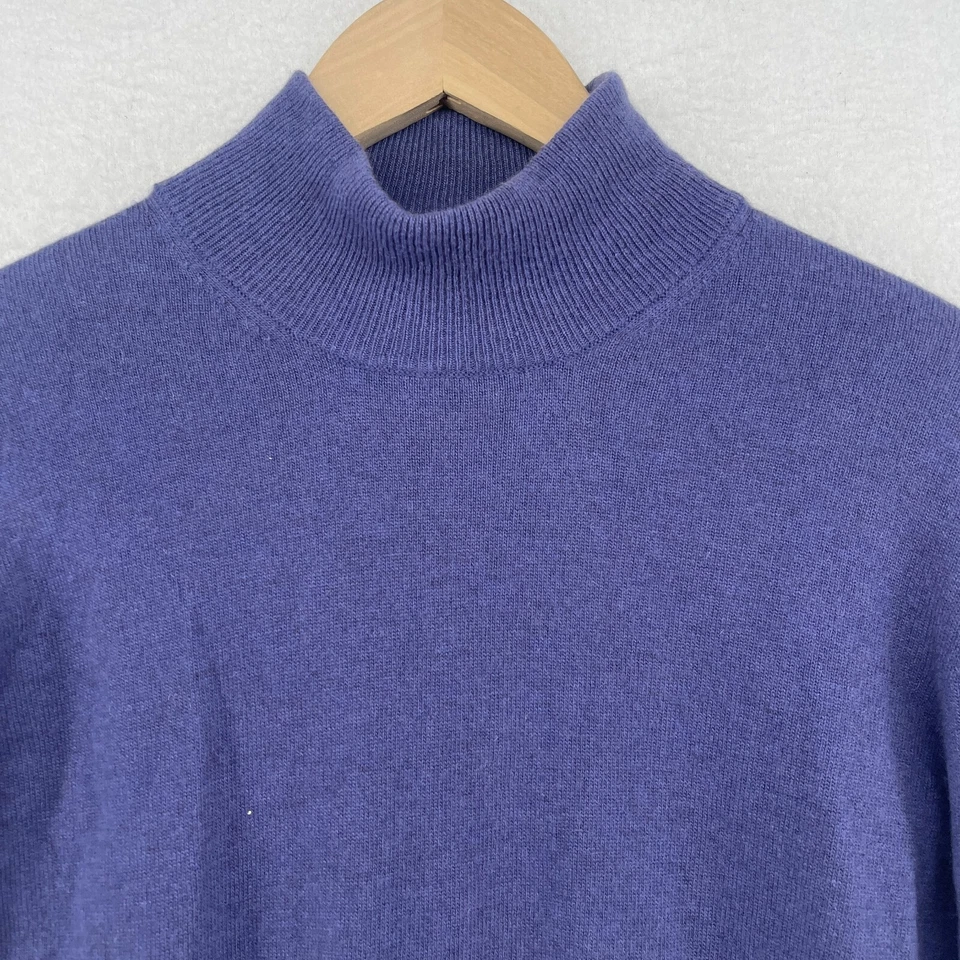 Suéter SUTTON STUDIO Mujer M BLOOMINGDALES 100% Cachemira Cuello Simulado Púrpura Foto 3 de 4