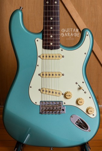 2016 Fender Japan Classic 60s Stratocaster Ocean Turquoise metallic guitar MIJ - Picture 2 of 16