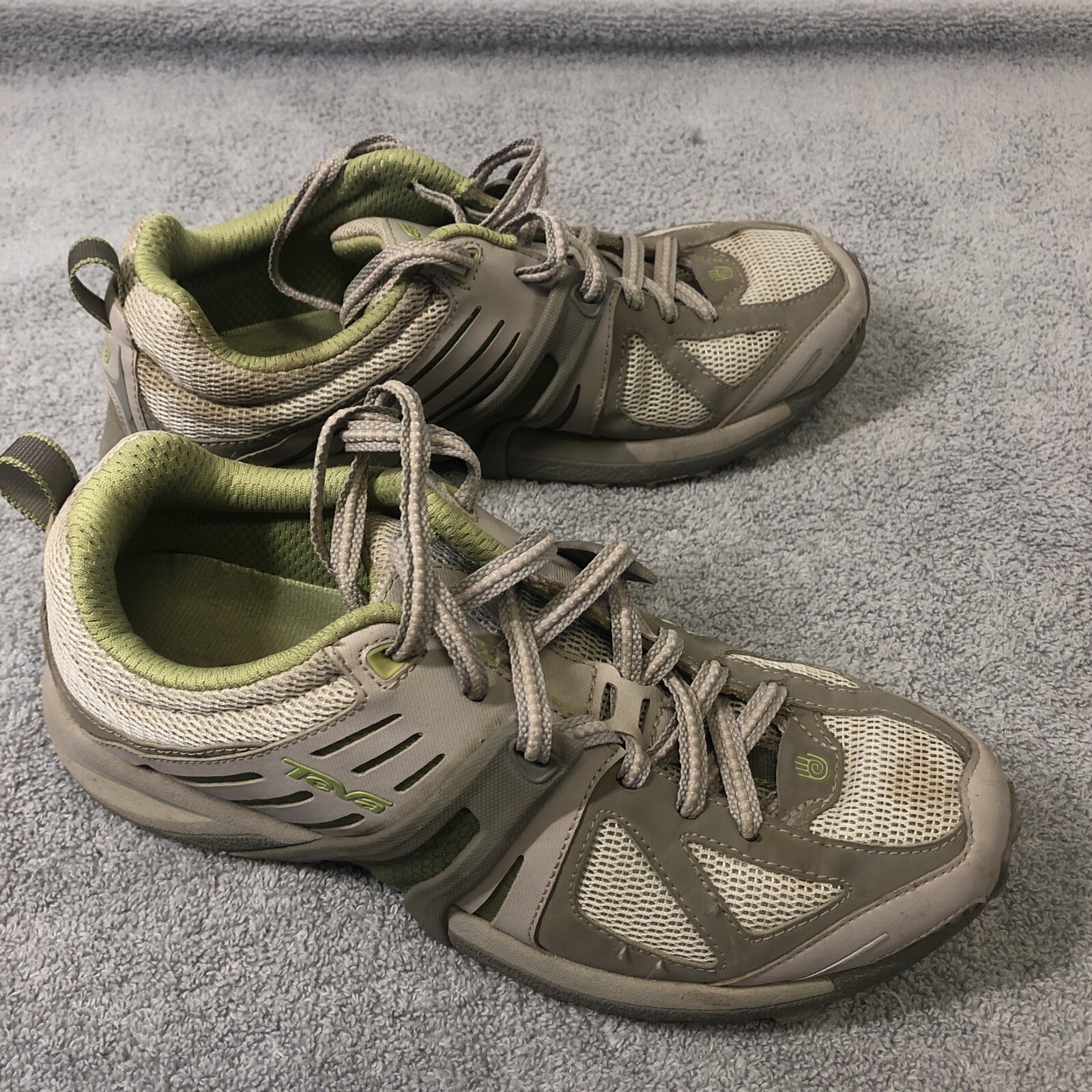 Teva Hiking Shoes Women's Size Lace Up Trail Running Tan Green #6926