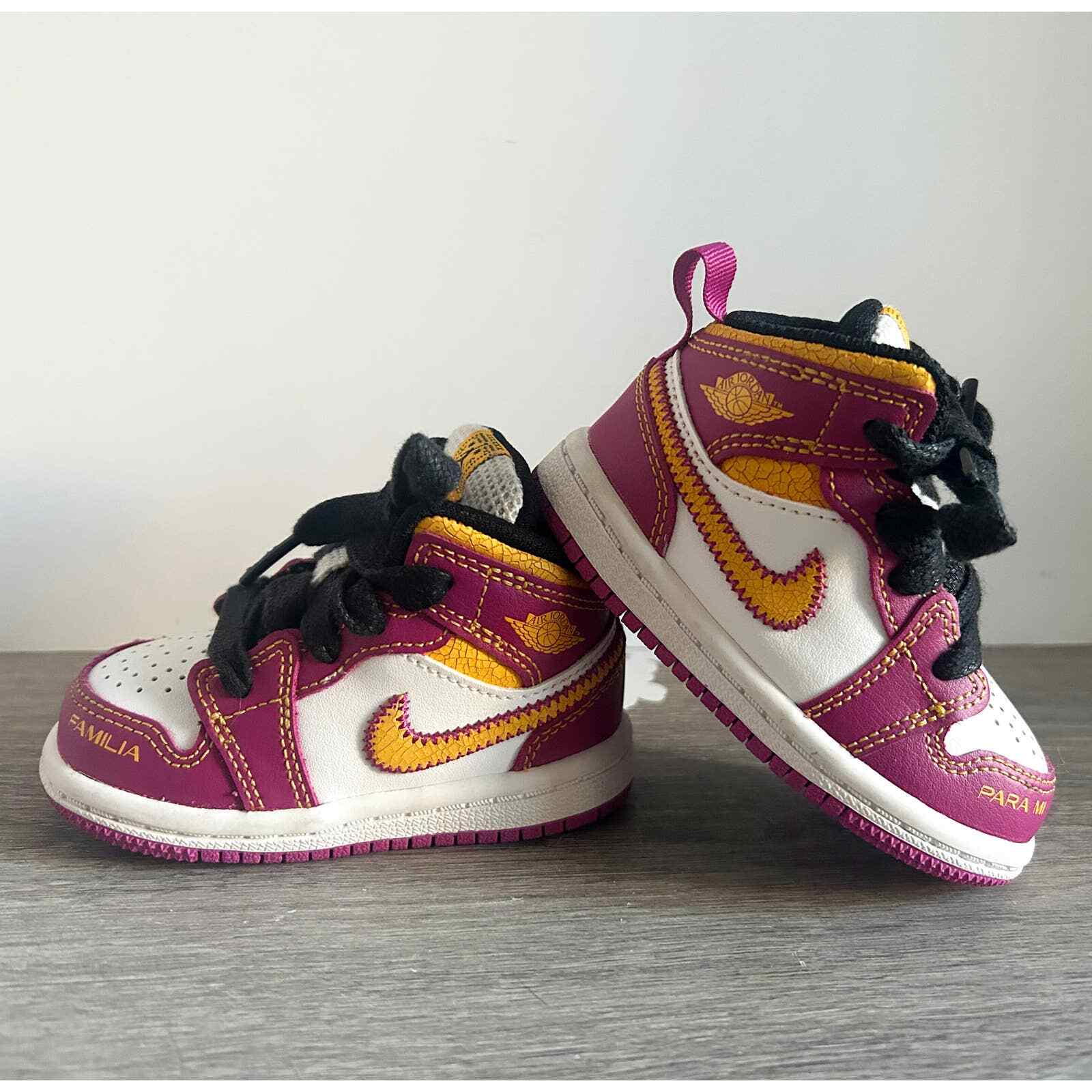 nike mi familia