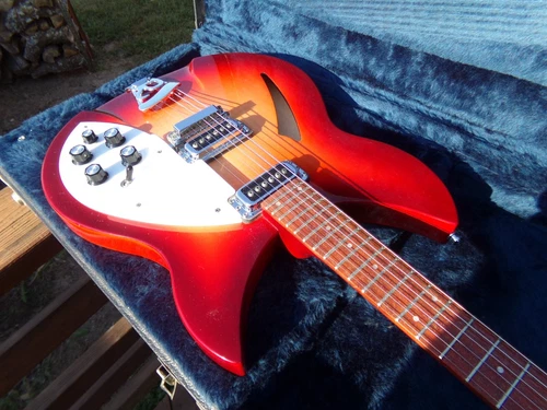 2010 Rickenbacker 330 guitar, fire-glo finish is in exceptionally fine condition
