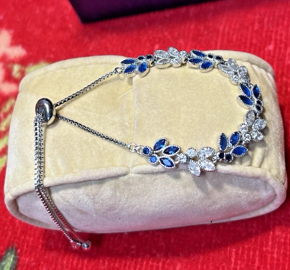 Vtg C  D'argent Sterling Silver 925 Dainty Adjustable Bracelet Blue & White CZs - Image 2 of 4