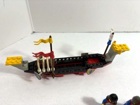 LEGO Castle: King's Oarsmen 6017 (1987) + Viking Voyager 6049 Vintage