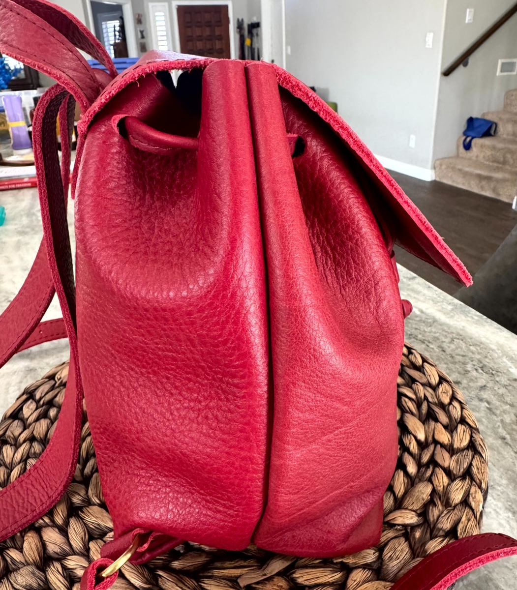 Portland Leather Goods Bucket Backpack Chili Red Excellent  display picture 1
