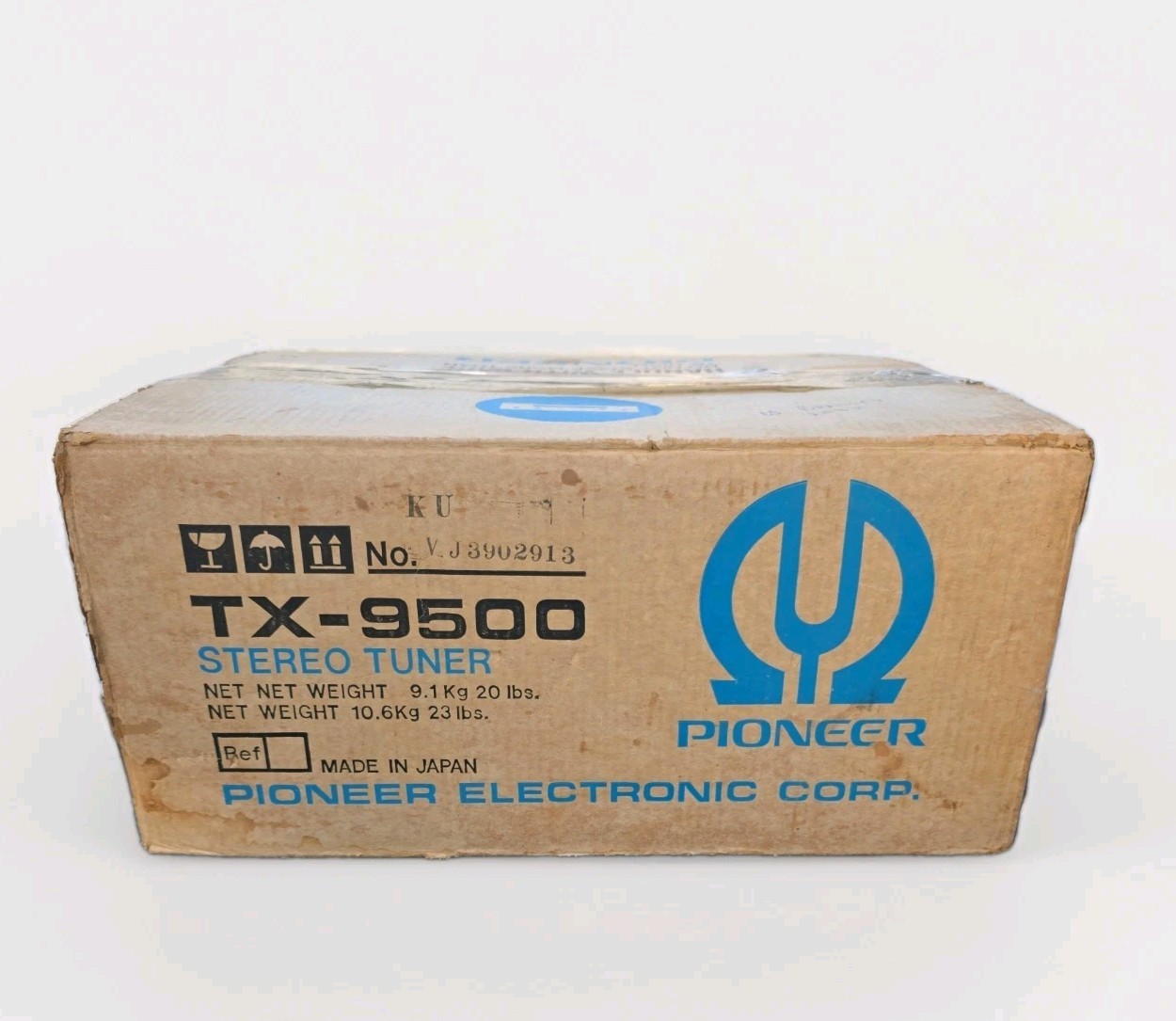 Vintage Pioneer Stereo Tuner Model TX-9500 in Original Box