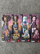 Monster High 4 x Puppen Konvolut Cleo De Nile...