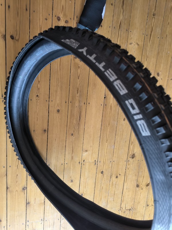 Schwalbe Big Betty 29” MTB Tyre + Inner Tube – Brand New