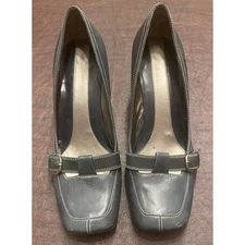 Vintage Y2K Nine West Leather Buckle Kitten Heels Gray Square Toe Pumps 8.5 M