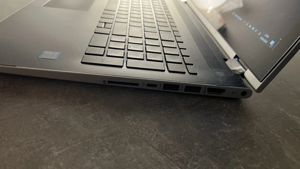 HP Pavilion X360 Convertible 15.6" Touchscreen Laptop - Bild 3 von 4