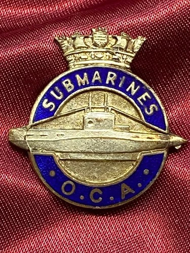 WW2 Royal Navy Submarines Old Comrade Association pin badge w/fixing