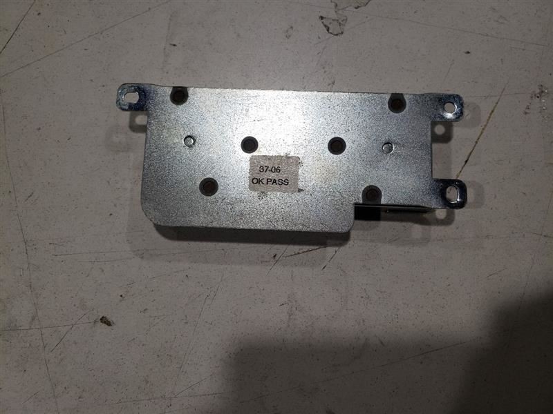 2007 Maserati Quattroporte FM2  Amplifier Module 05-08 OEM 06 07