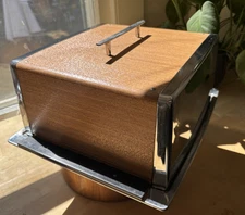 Vintage MCM Faux Wood Cake Carrier Chrome Trim Sliding lock Retro Kitchen