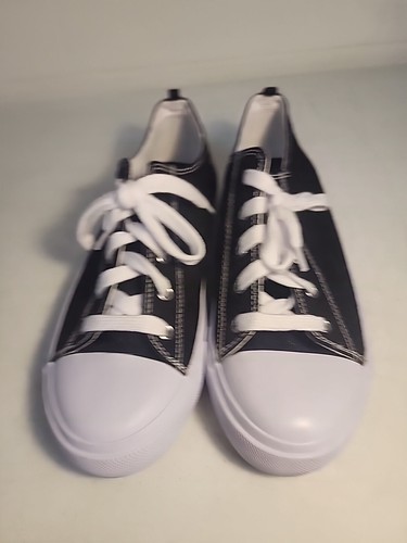 Faded Glory Women's Classic Canvas Sneakers Black Size 9 - Picture 3 of 5