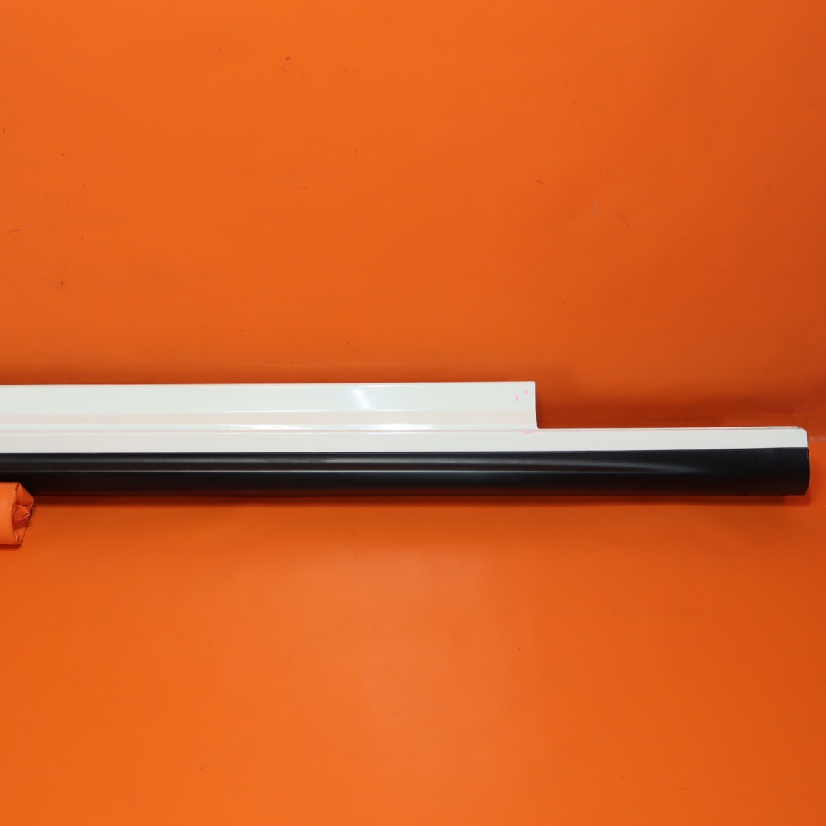 MASERATI GHIBLI ROCKER MOLDING RIGHT PASSENGER 2014 2015 2016 2017 670010791 OEM