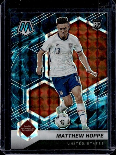 2021 Panini Mosaic Road to FIFA World Cup Matthew Hoppe Mosaic Genesis #103 USA