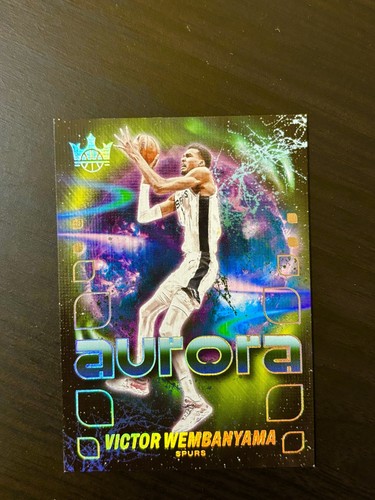 Victor Wembanyama #19 2024 Panini Court Kings Aurora card