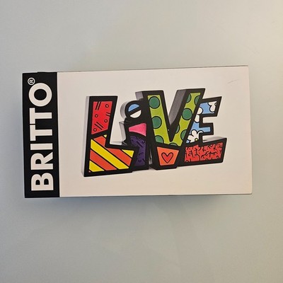 ROMERO BRITTO 'LIVE' BRITTO WORD FIGURINE 3.5  x 6.75  NEW