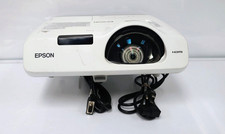 Epson PowerLite 520 Tri-LCD 2700 ANSI Lumens Projector W/0 Used Lamp Hours
