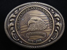 RF03116 VINTAGE 1998 NORTH AMERICAN HUNTING CLUB 20TH ANNIVERSARY BELT BUCKLE