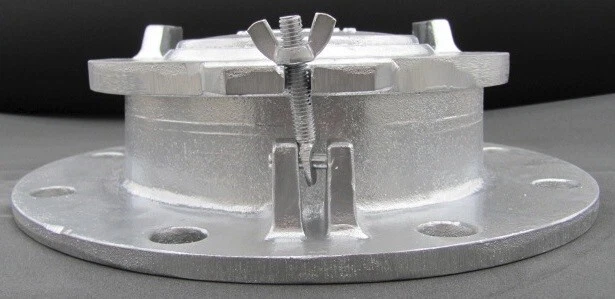 Locking Gauge Hatch, Model SLH, Aluminum Cast, 8" Bolt On, W/ BOLT UP KIT - Image 4 of 4