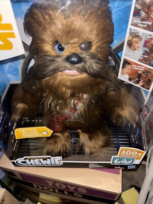 Star Wars Ultimate Co-pilot Chewie Action Figure (E0584)