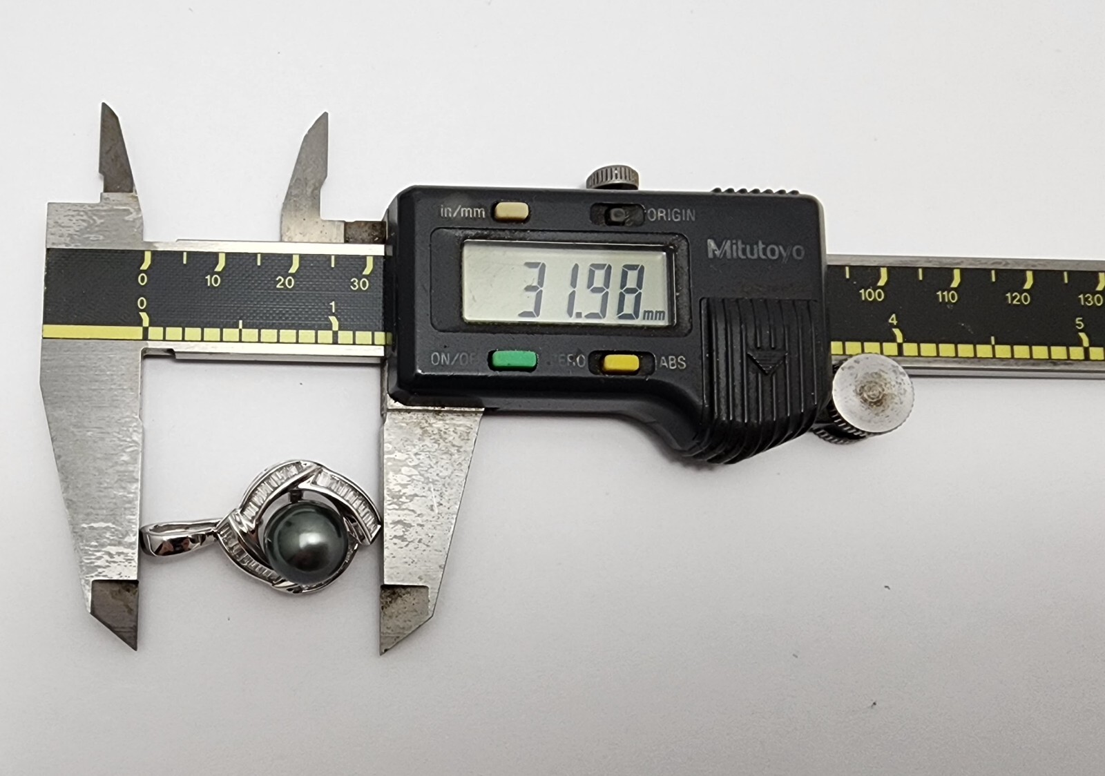 Unique 14K Solid White Gold Drop Dangle Tahitian … - image 14