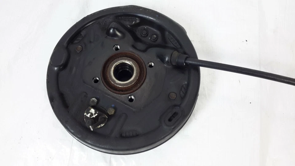 2010-2014 Smart Fortwo Right Rear Wheel Hub Bearing Drum OEM - Image 3 of 4