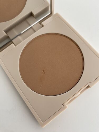 NEW ILIA Beauty NightLite Bronzing Pressed Powder Bronzer - Drawn In (Light-Med) - Picture 5 of 10