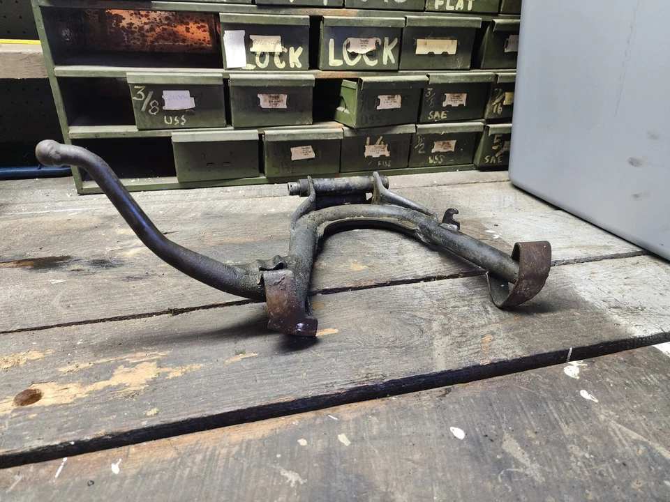 Pata de cabra 79, 80, 81 Honda CB750K 50500-425-020 Foto 3 de 4