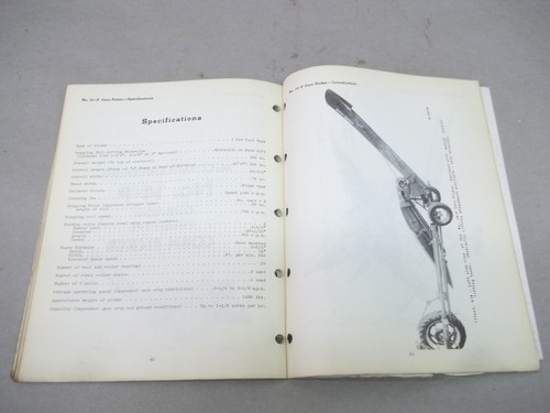 International Blue Ribbon Service Training Guide Corn Harvesting Machines 24 14P - Picture 4 of 5