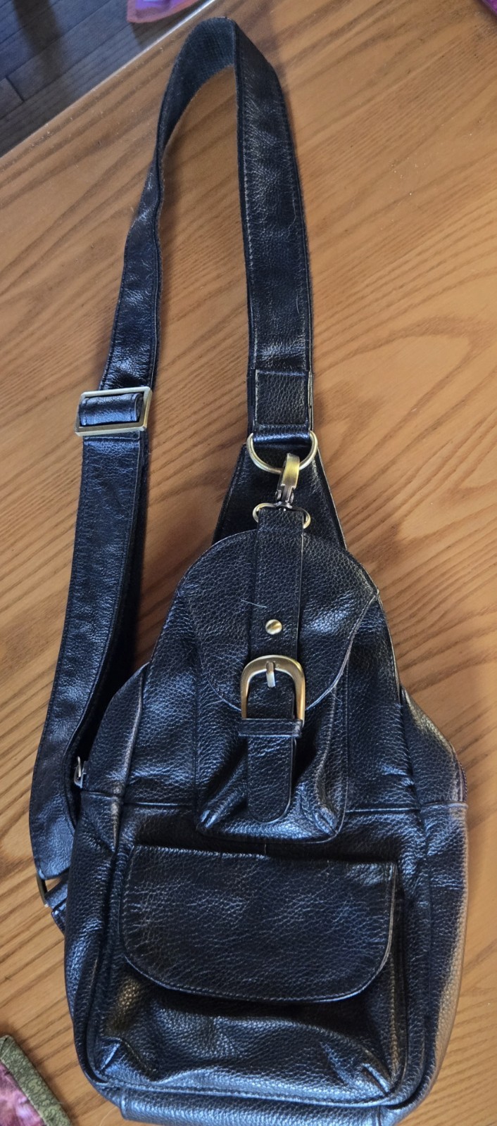 Ameri Leather Black Sling Bag Adjustable Strap - image 1