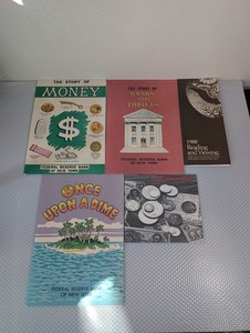 Vintage educational booklet lot Of 5 from the Federal Reserve Bank of New York.