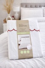 Home Essentials Scallop Edge Duvet Set - Double - White & Red Trim - Brand New